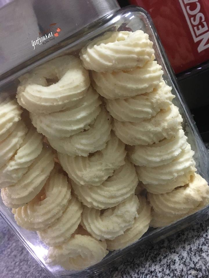 Biscoitos Amanteigados: Um Doce Carinho para o Chá da Tarde