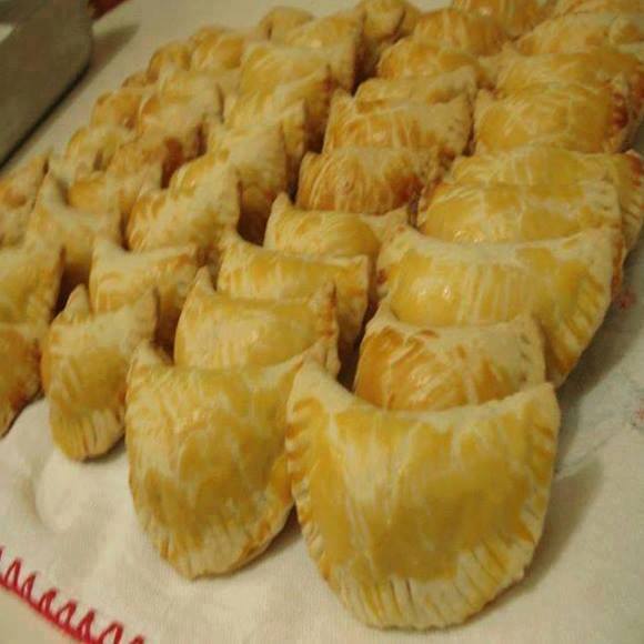 Pastéis de Forno Assado: Crocância e Sabor com um Toque Saudável
