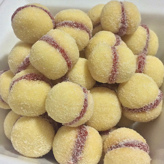 Bolachinha Beijo de Freira Casadinhos: Um Doce Tradicional e Delicado