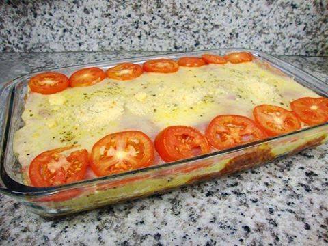 Lanche de Forno de Pão Fatiado: Um Prato Rápido e Saboroso para Toda a Família