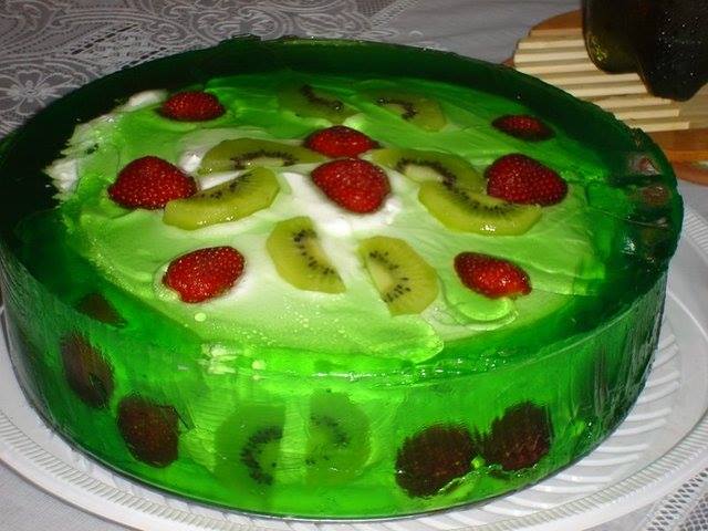 Bolo de Vidro: Uma Sobremesa Elegante que Impressiona