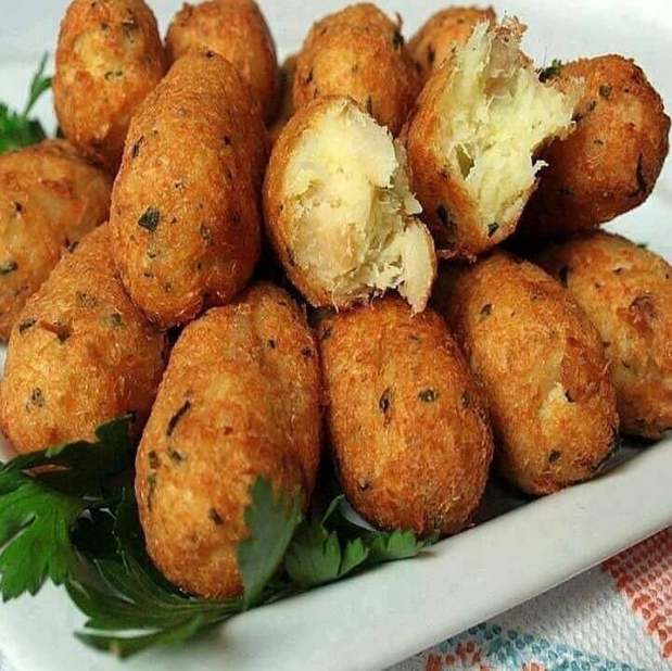 Bolinho de Bacalhau Fácil: Um Clássico Saboroso para Qualquer Ocasião