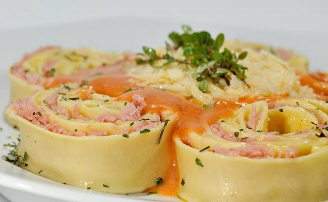 Rondelli de Presunto e Queijo: Um Abraço Quentinho em Forma de Comida