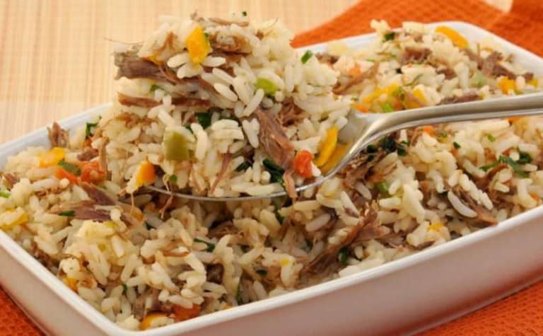 Arroz Delícia Temperado na Pressão: Um Prato Prático e Saboroso