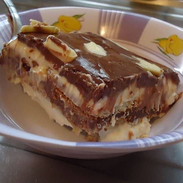 Pavê de Creme de Baunilha com Ganache: Uma Sobremesa Cremosa e Sofisticadav