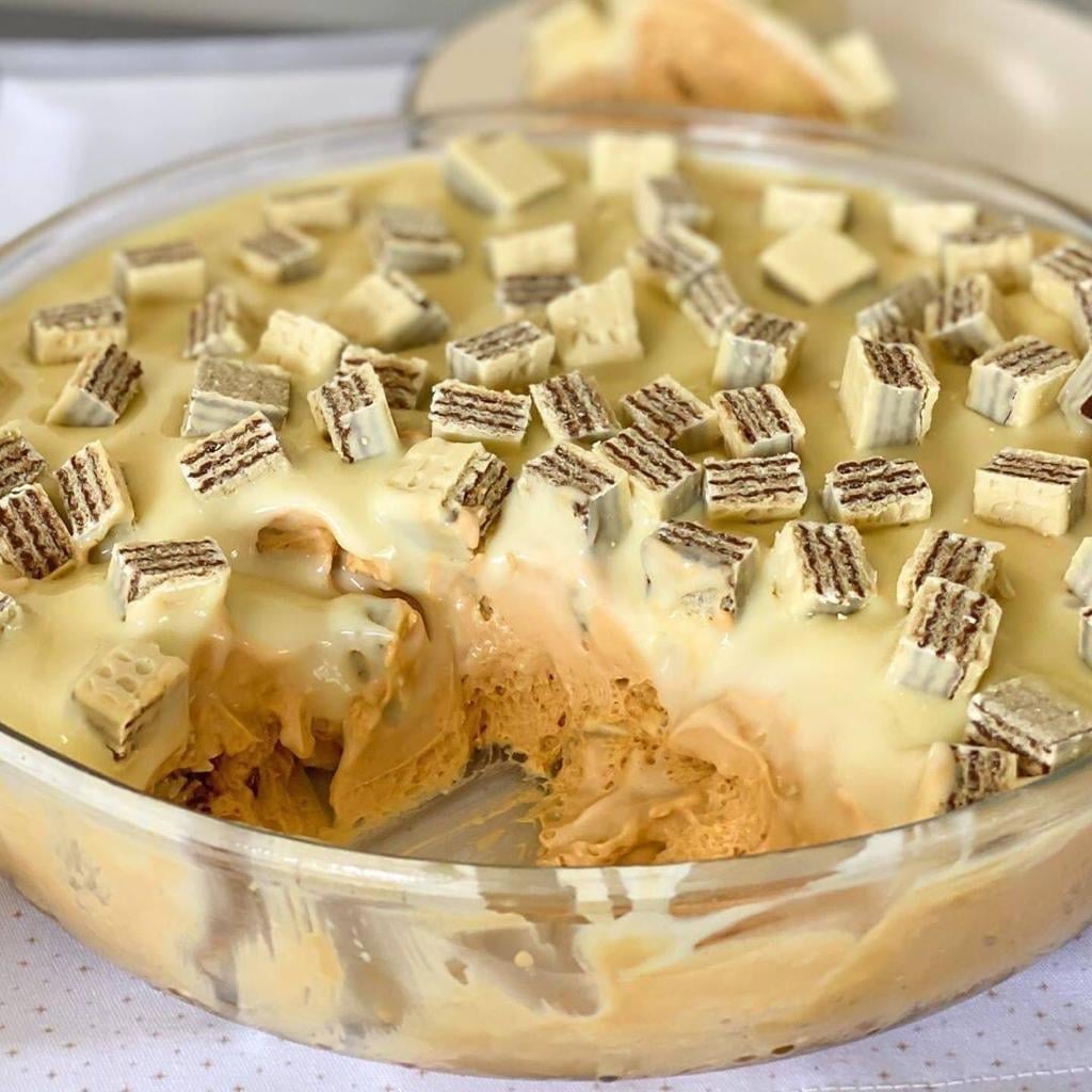 Mousse de Doce de Leite com Bis Branco: Uma Sobremesa Cremosa e Crocante