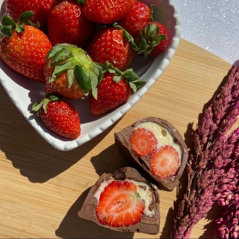 Trufa de Morango com Leite Condensado: Uma Sobremesa Cremosa e Sofisticada