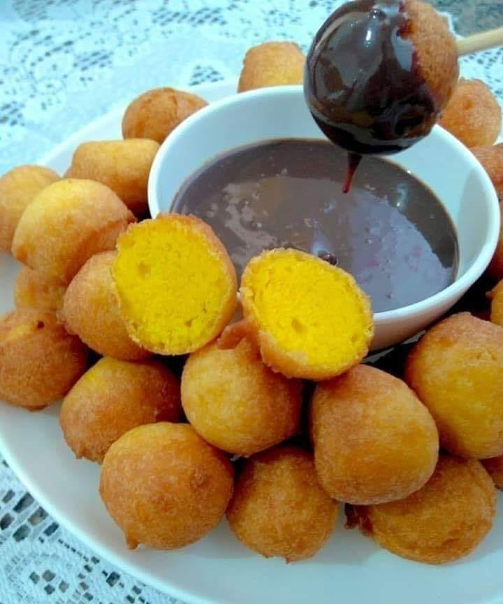 Bolinho de Chuva de Cenoura: Uma Sobremesa Tradicional com um Toque Especial
