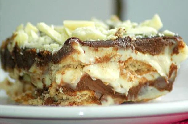 Pavê de Baunilha e Chocolate: Uma Sobremesa que Encanta a Alma