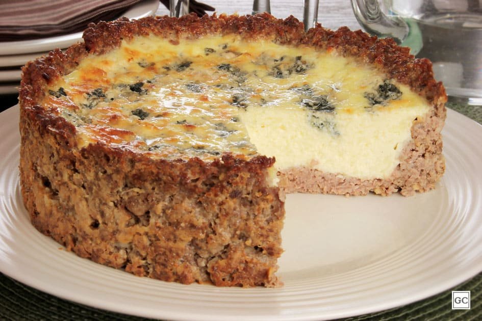 Quiche de Carne Moída aos 4 Queijos: Um Prato Cremoso e Irresistível