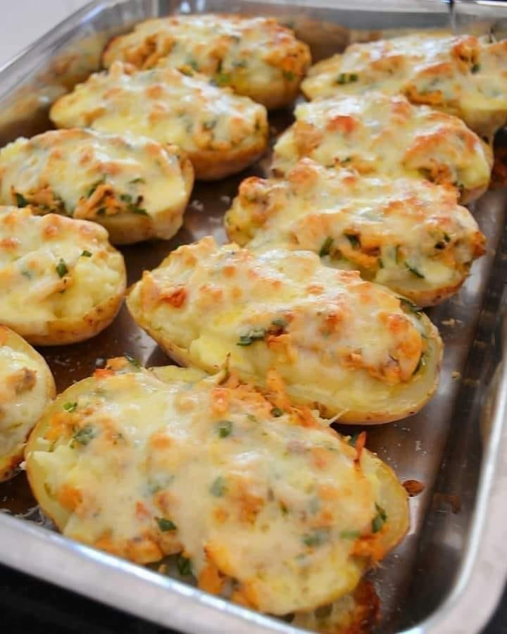 Receita de Batata Assada com Recheio de Frango