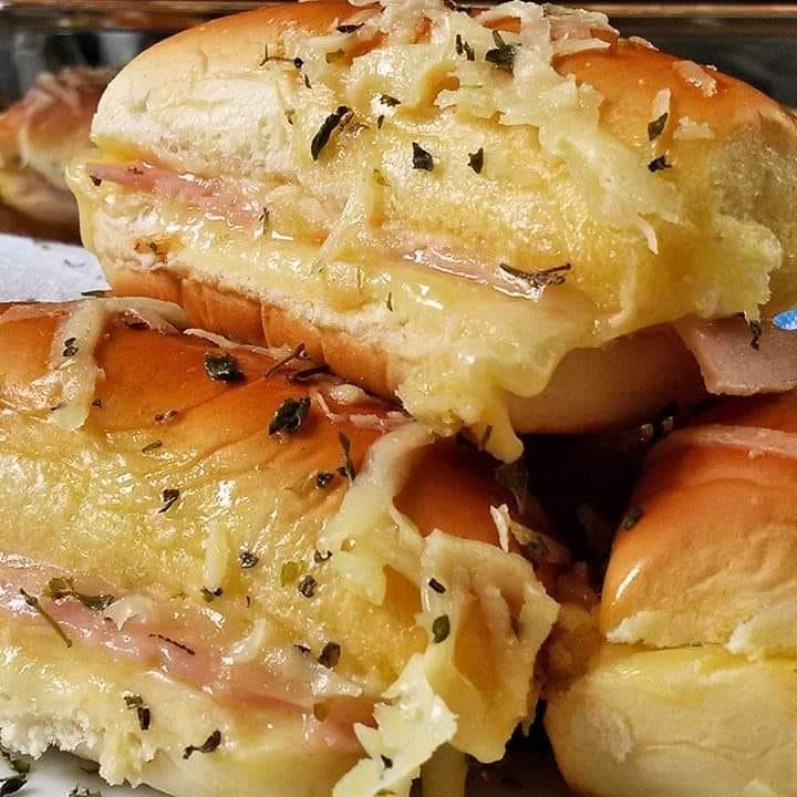 Bisnaguinha Caseira Recheada: Um Lanche que Abraça o Coração